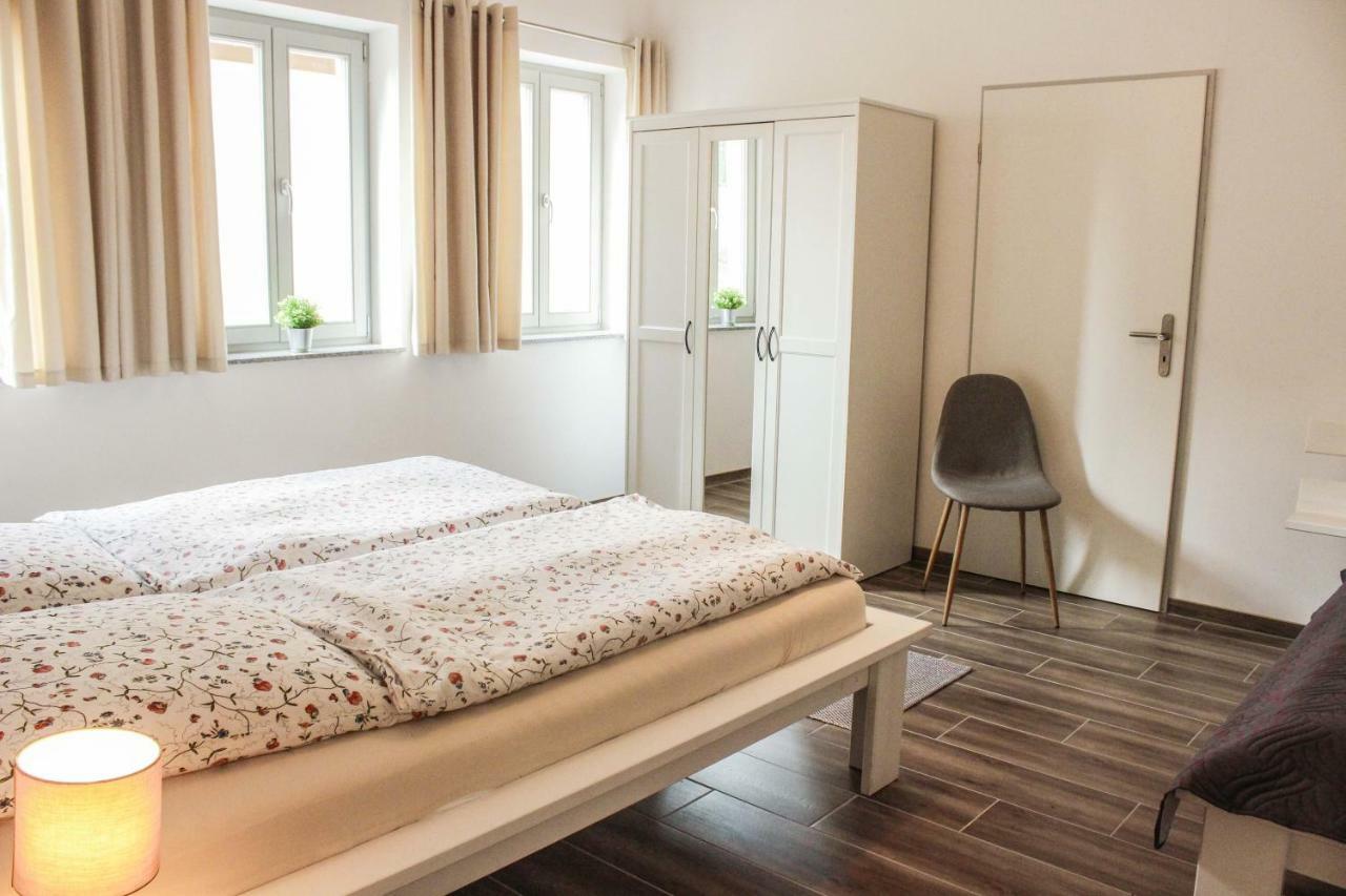 Apartamento Weinquartier Naumburg Naumburg  Exterior foto